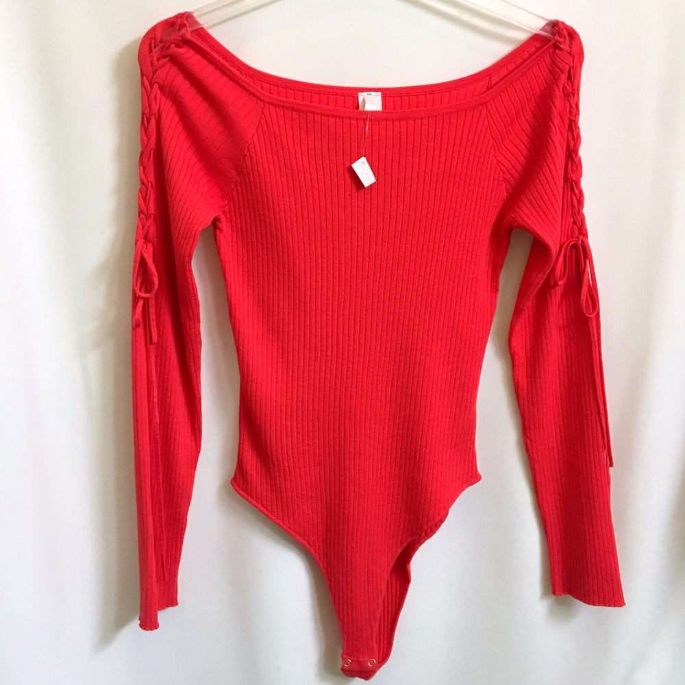 Knit Fitted Red Shirt Top - New